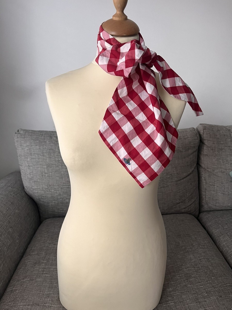 white kipper tie