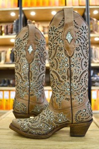 botas vaqueras con brillos