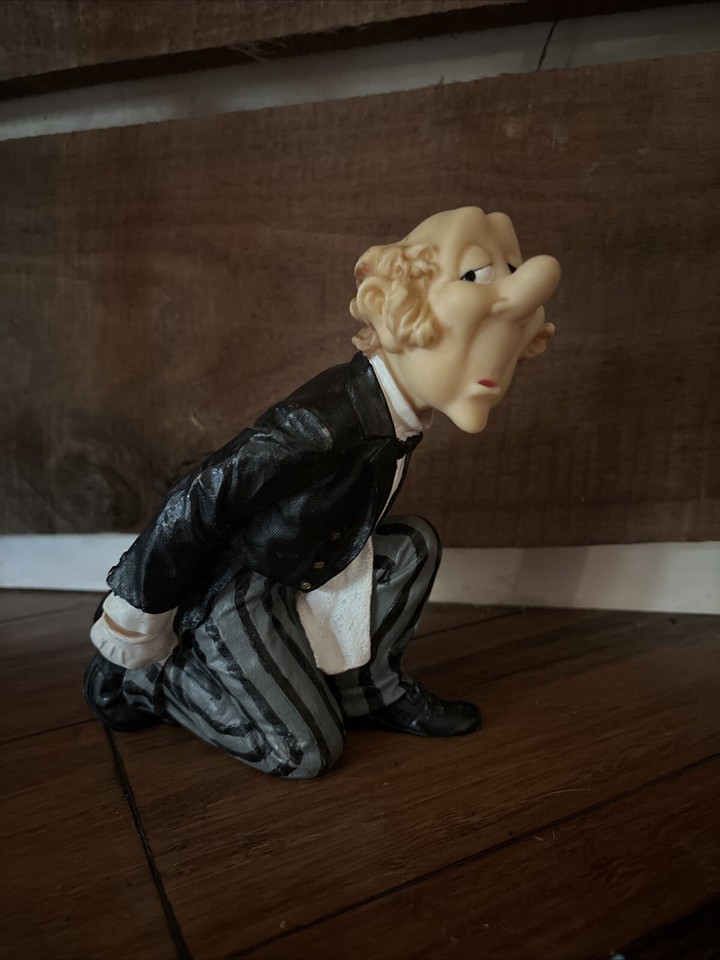 James The Butler Wine Bottle Caddy RARE Kitchen Bottle Holder Wine CUTE