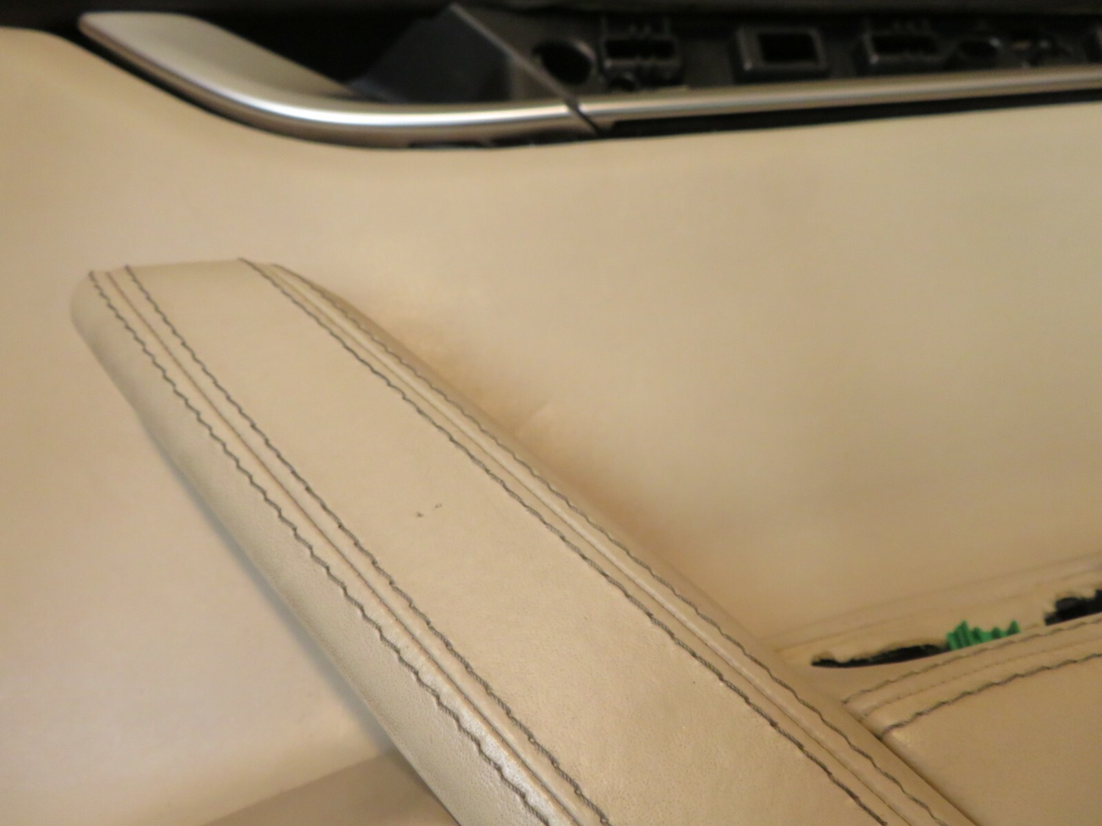 2014-2017 MASERATI GHIBLI FRONT RIGHT PASSENGER SIDE INTERIOR DOOR PANEL OEM