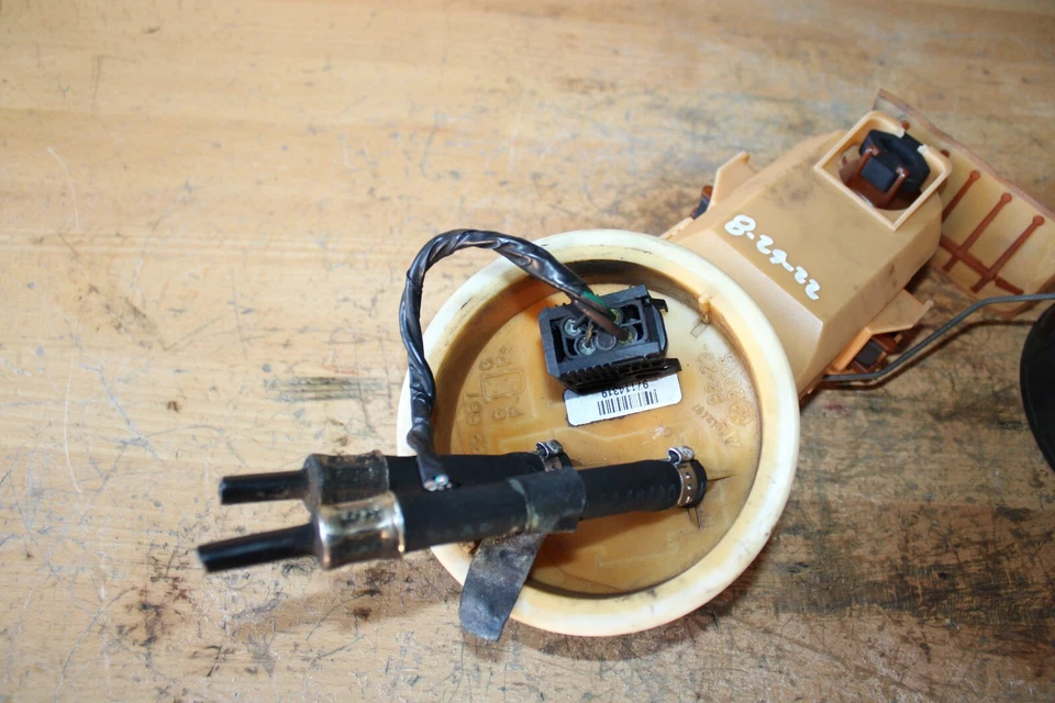 1997-2002 BMW Z3 ROADSTER FUEL PUMP SENDING UNIT ASSEMBLY Foto 3 de 4