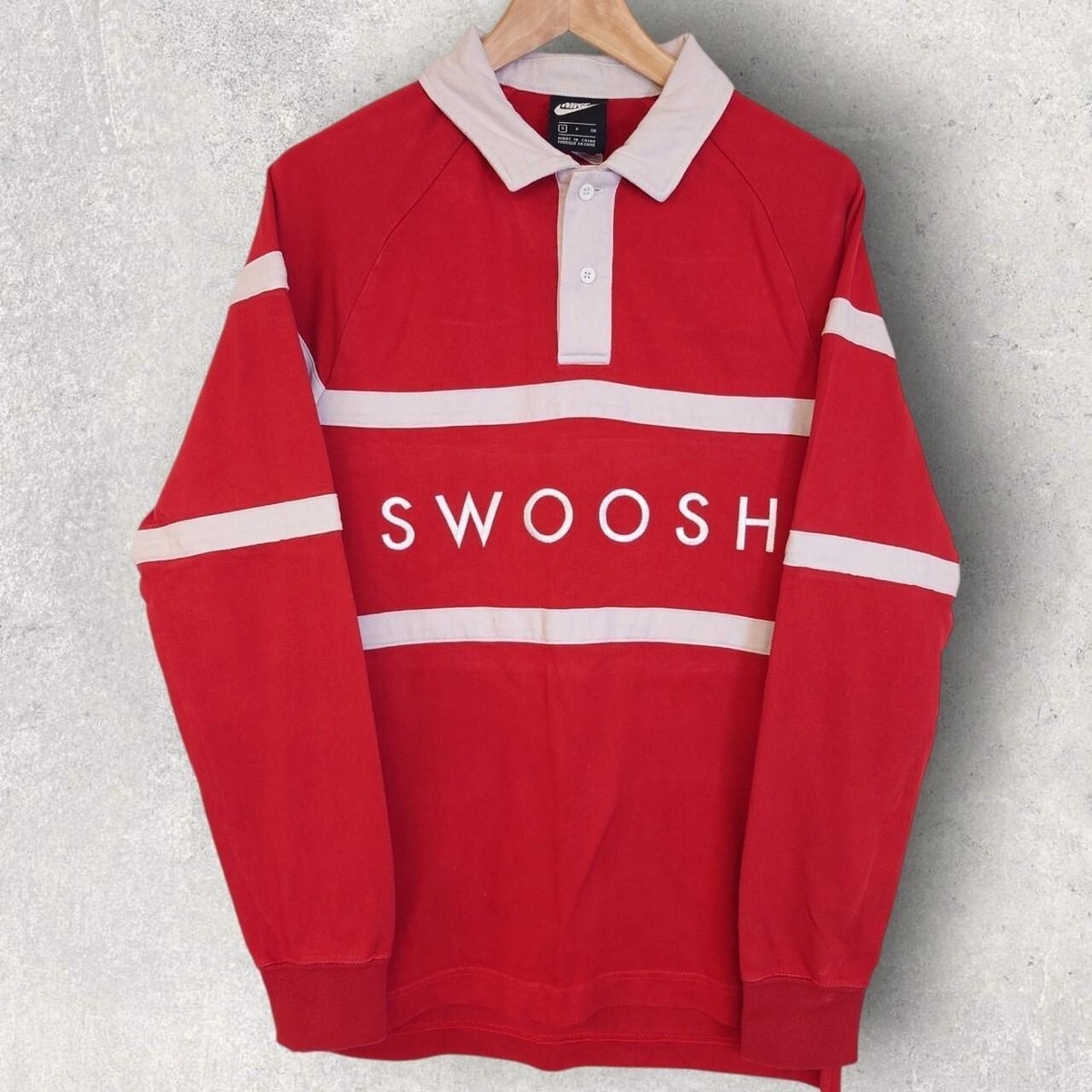 Mens Nike embroidered swoosh spell out rugby shirt, small