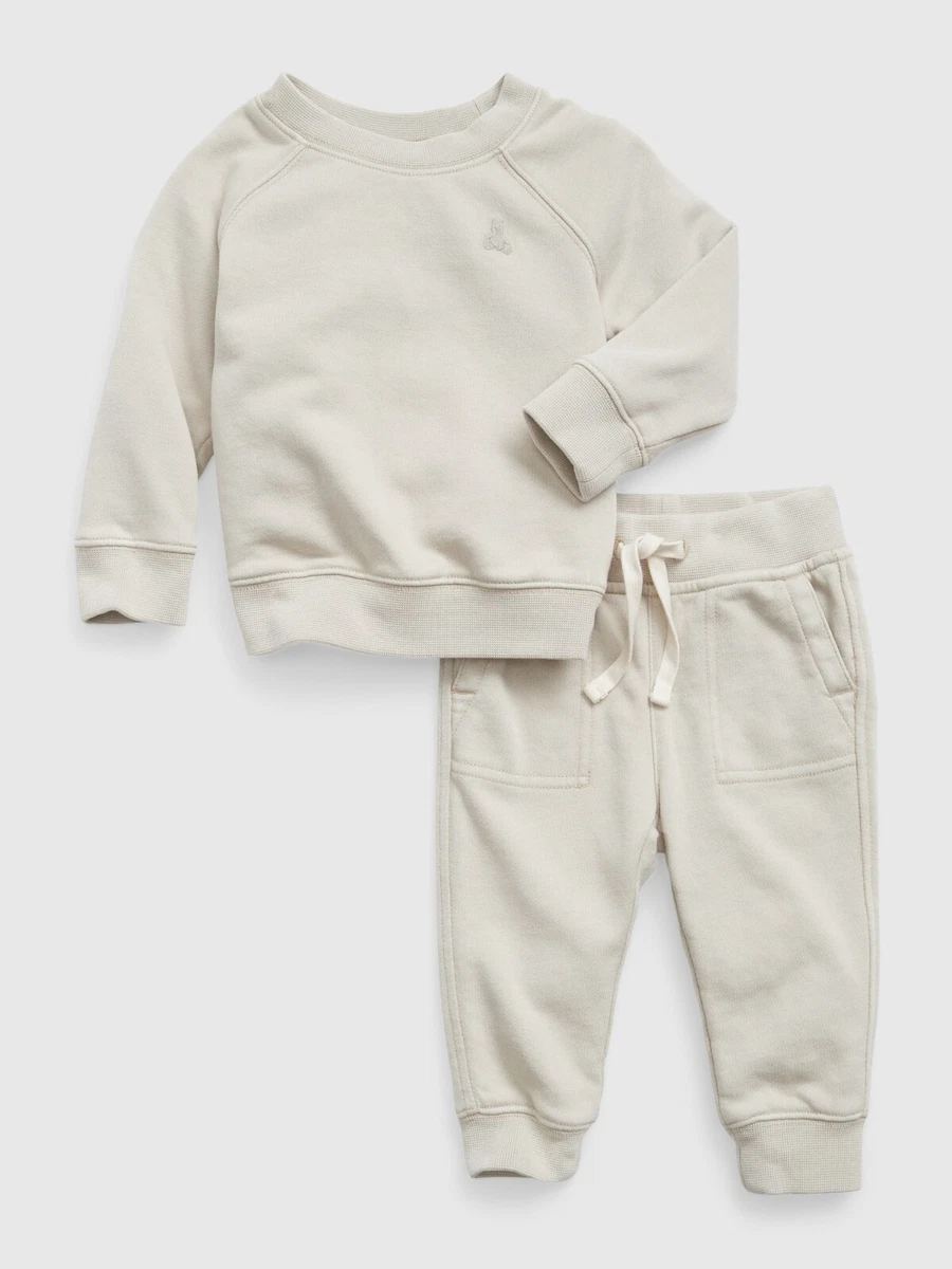 Gap sweatsuit set sales
