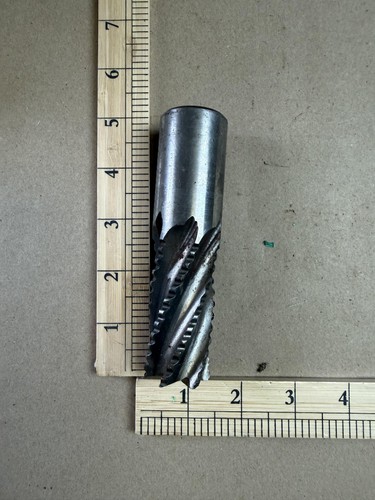4 Flute Roughing End Mill Cutter 1 In Dia 1 In Shank 4.5 In OAL Steel Used