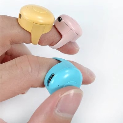 Kompakte Ring Fernbedienung mit 20mAh Akku für mobile Video Seiten Navigation