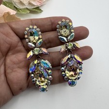 Thorin & Co. de colección Pendientes vibrantes articulados aurora boreal