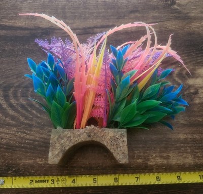 Blue Ribbon Tropical Archway Fishtank Plant **USED**