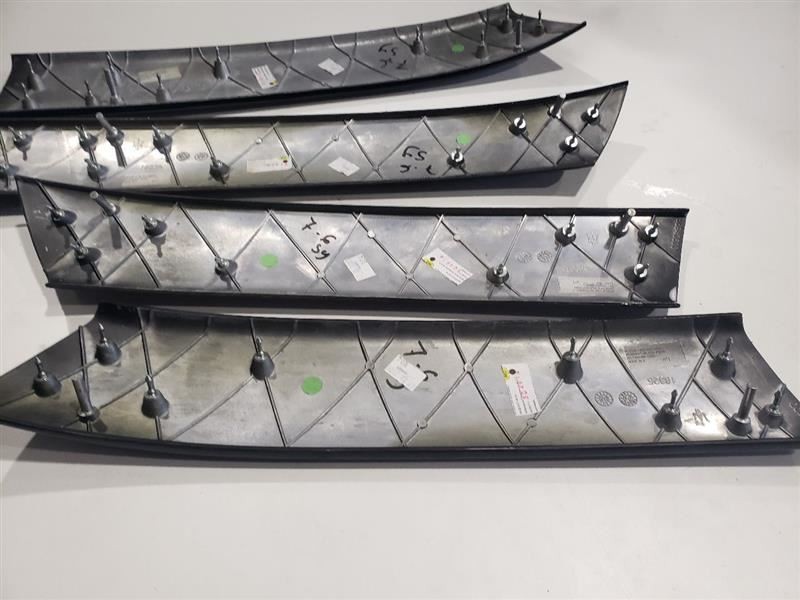 Maserati Quattroporte 03-08 - Door Trim Panel Set Black OEM 04 05 06 07 