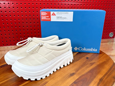 Columbia Snowtrot Unwind Techlite Echo Womens...