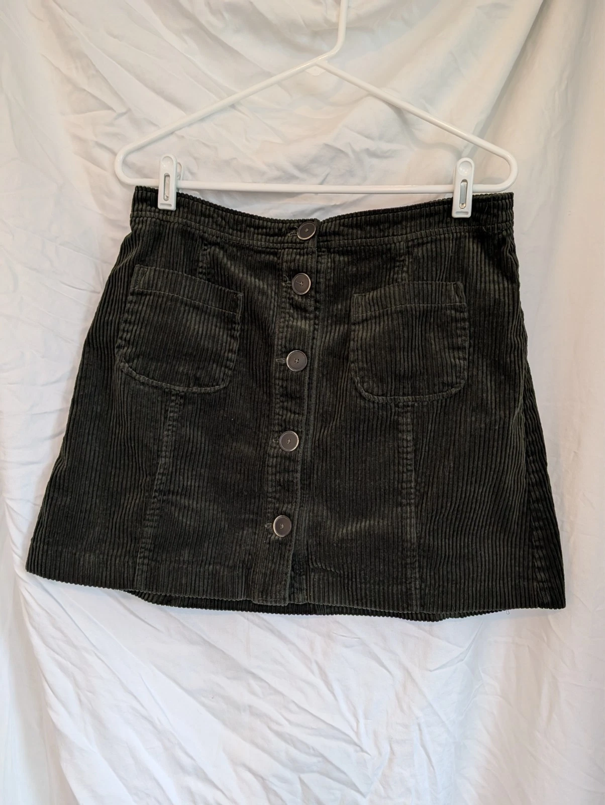 For The Republic Womens Dark Green Cordouroy Skirt size 8 Winter Fall