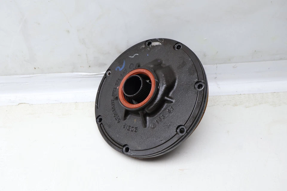 1994-1995 AUDI 90 - Transmission OIL PUMP 01M321241B - Image 2 of 3