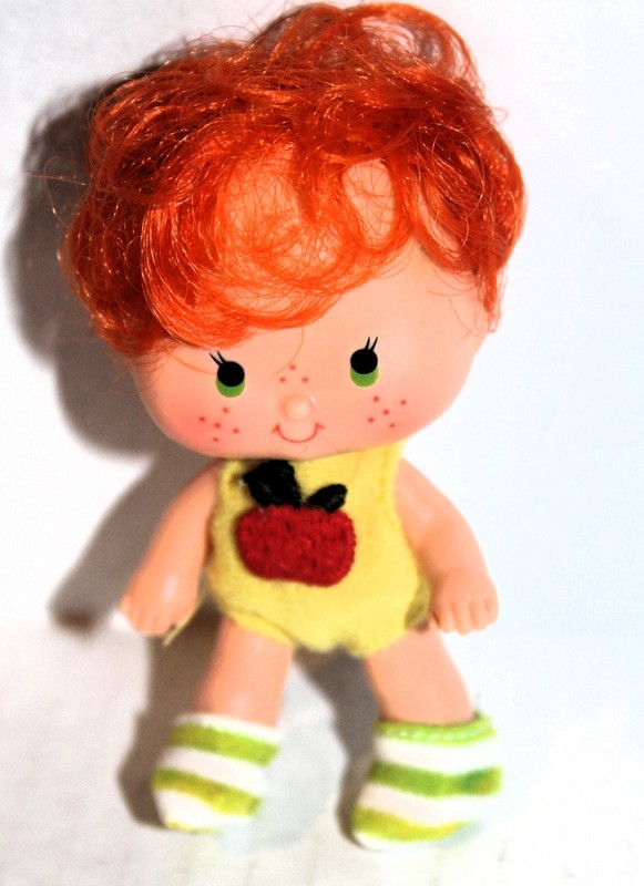 Vintage STRAWBERRY SHORTCAKE Friend BABY APPLE DUMPLING Doll 1979 Hong Kong