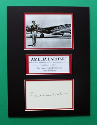 AMELIA EARHART AUTOGRAPH masterly display Aviatrix