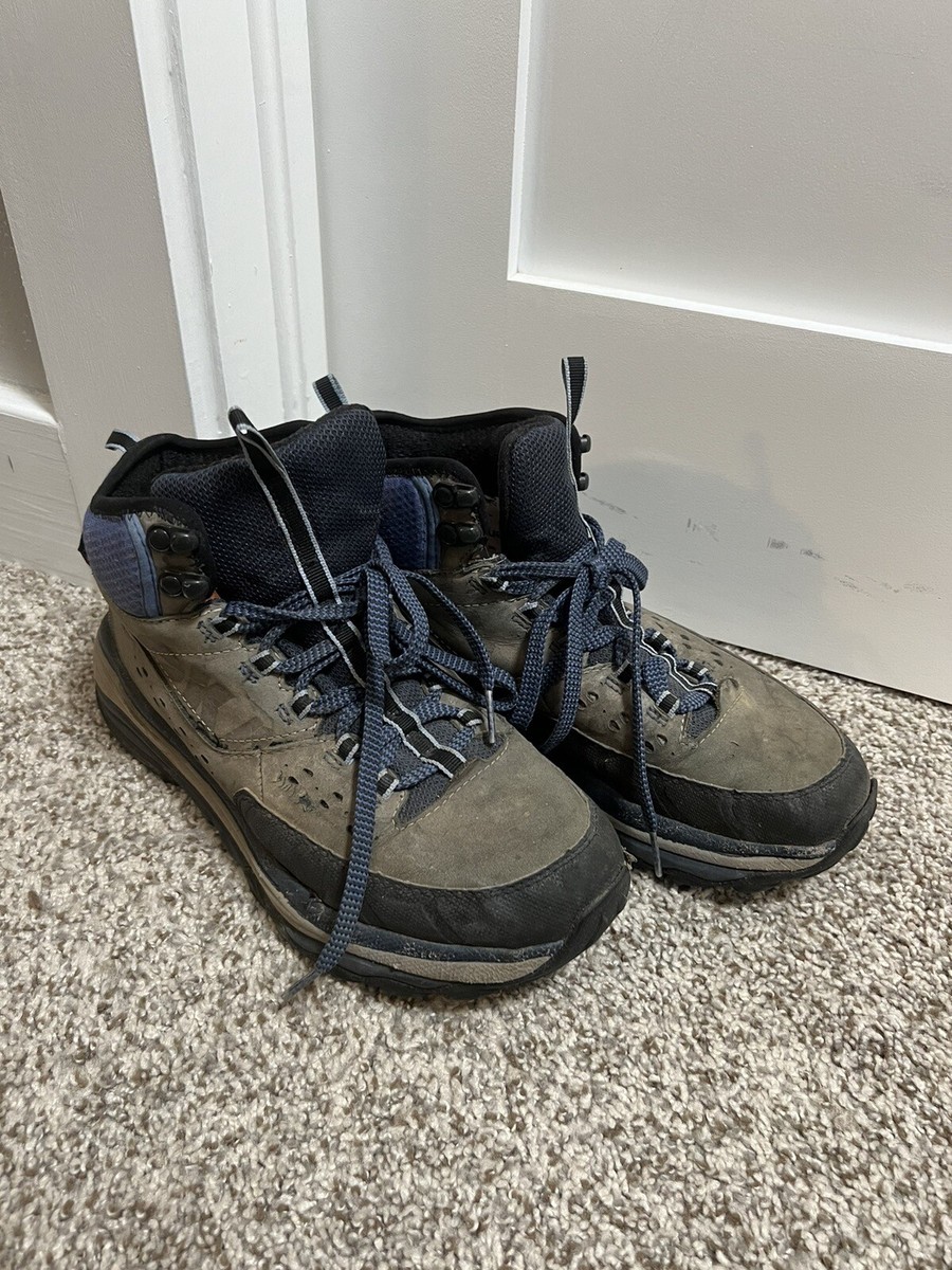 hoka one one tor summit mid