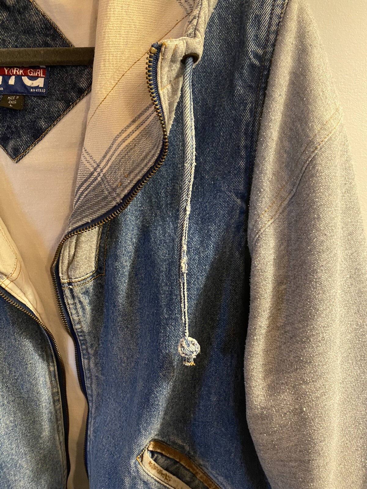 Vintage New York Girl Jean Jacket Women's Large Hood… Gem