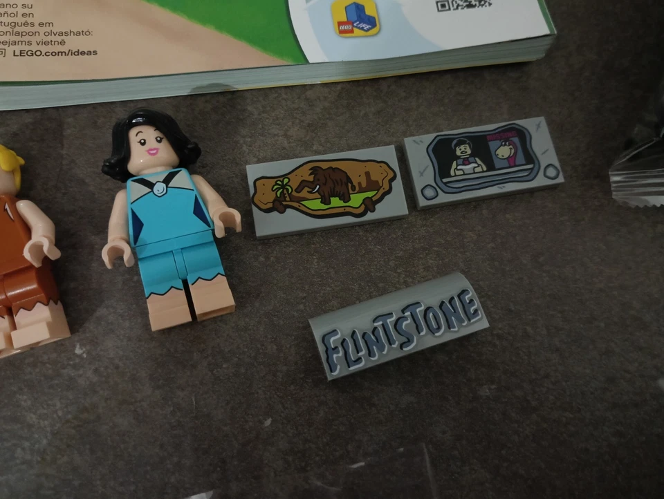 LEGO Ideas 21316 The Flintstones, foto 4 di 5