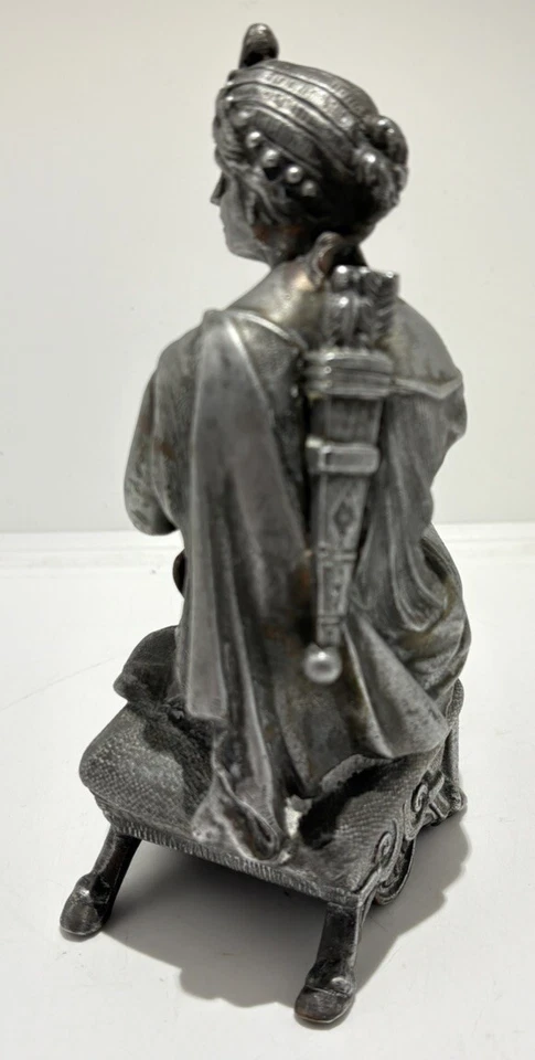Estátua de metal feminina sentada estátua de relógio Ártemis - Imagem 2 de 4