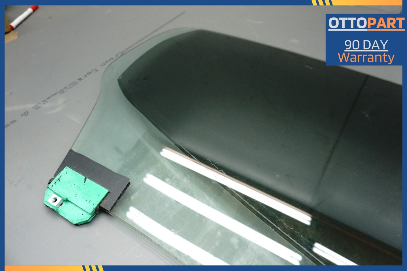 2003-2013 Maserati M139 Quattroporte Rear Right Side Door Window Glass OEM