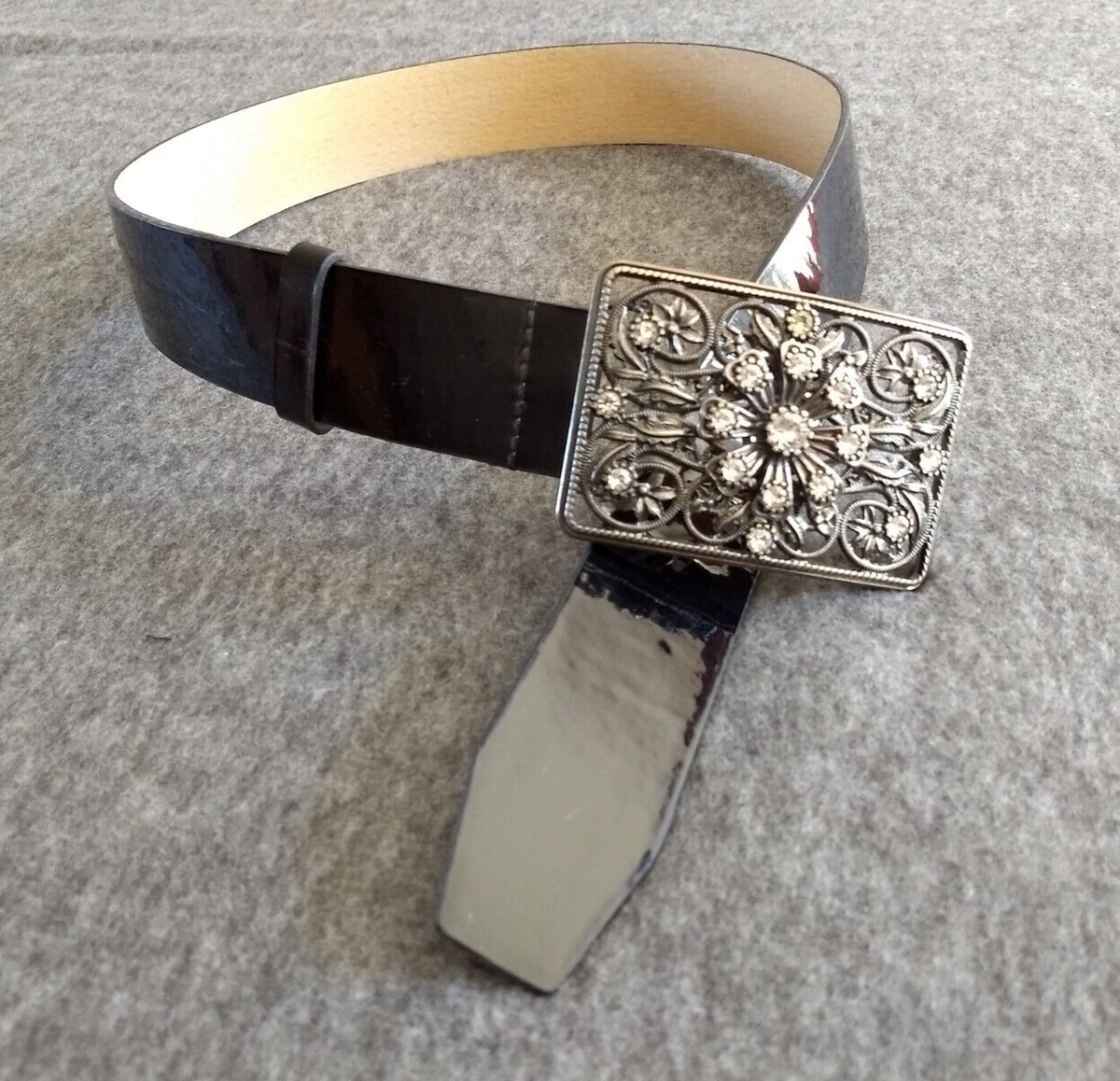 WHBM Cluster of Faux Black Jewel embellished belt black patent leather Large White House Black Market Rhinestone Belts for Women for sale  main image 2