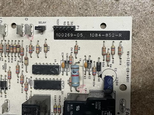 Carte De Dégivrage Lennox Armstrong 100269-01 - Modèle D'occasion Testé