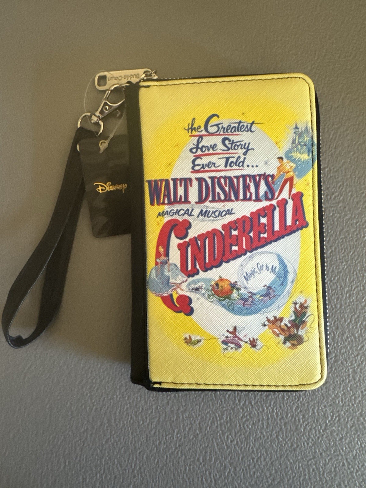 Buckle Down Disney Cinderella Zip Around Wristlet Wallet
