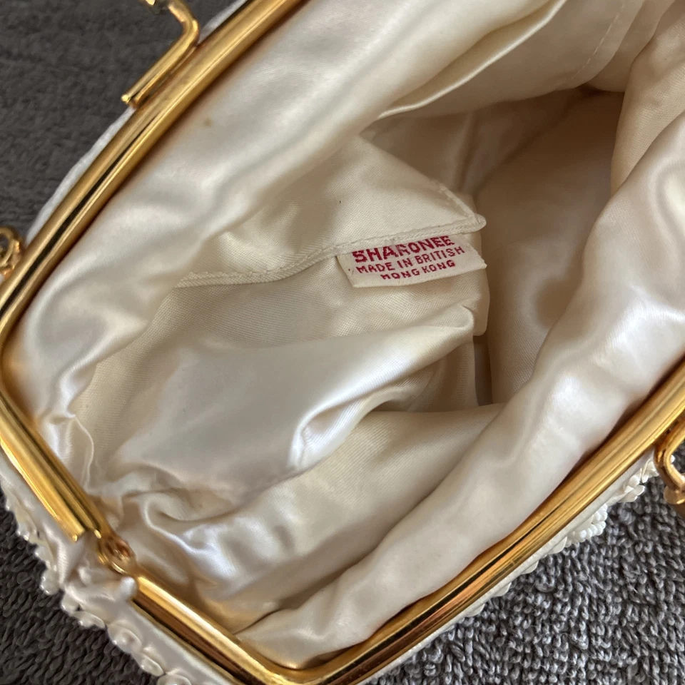 Vintage Sharonee Cream Beaded Clutch British Hong Kong Purse - Image 4 of 4