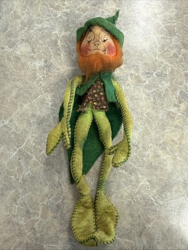 Vintage Pixie Green Elf. AnnaLee. Leprechaun. St. Patrick's Day - 第 1/3 張圖片