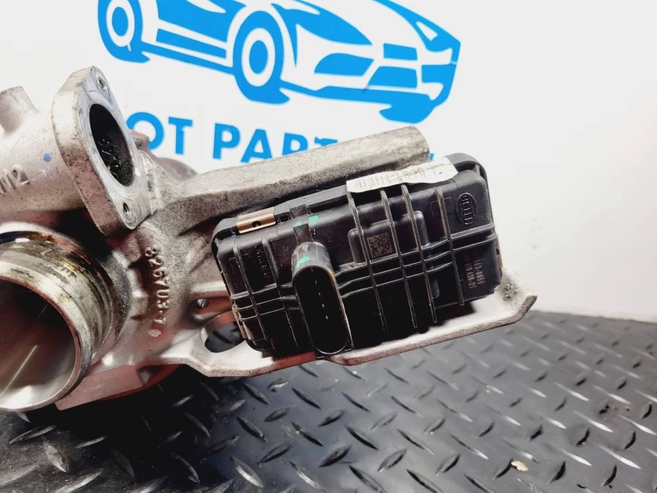 Turbocompresor turbo Alfa Romeo Giulietta 2015 diésel 110 kW 55258240 LIQ1043 Foto 2 de 4