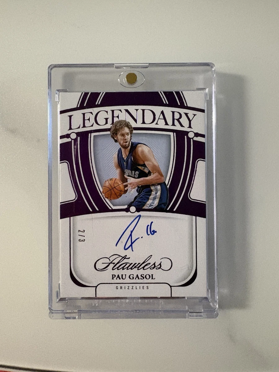 Pau Gasol Original Basketball Autographed Sports Trading Cards