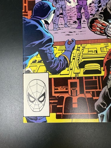 G.I. Joe A Real American Hero #18 Direct Marvel 1983 Snake Eyes Cobra casi nuevo- - Imagen 3 de 11