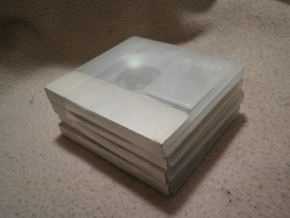 MINIDISC SONY 4x80" NEIGE NUOVI E SIGILLATI - Immagine 3 di 4