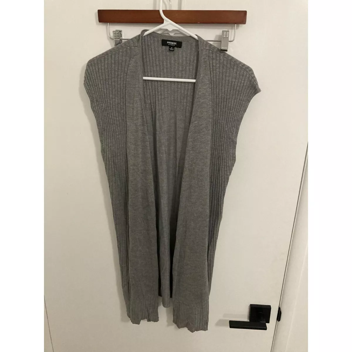 Premise Studio Women s Sleeveless Long Cardigan Gray Medium