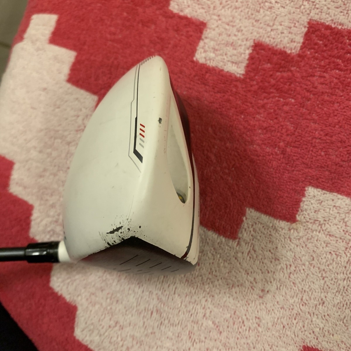 TaylorMade Left Handed R11s Driver 9* With RIP Phenom 60g