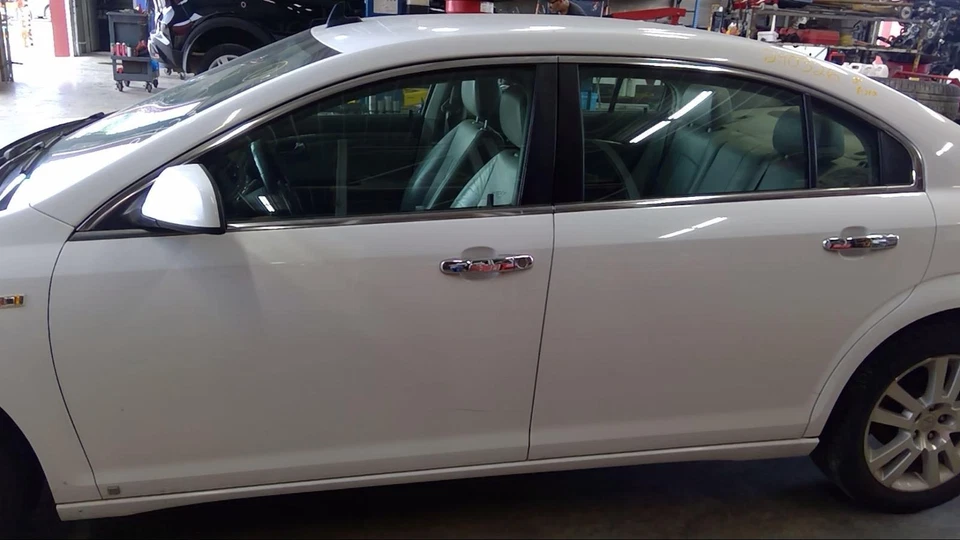 Used Hood fits: 2009 Saturn Aura  Grade B Foto 4 de 4