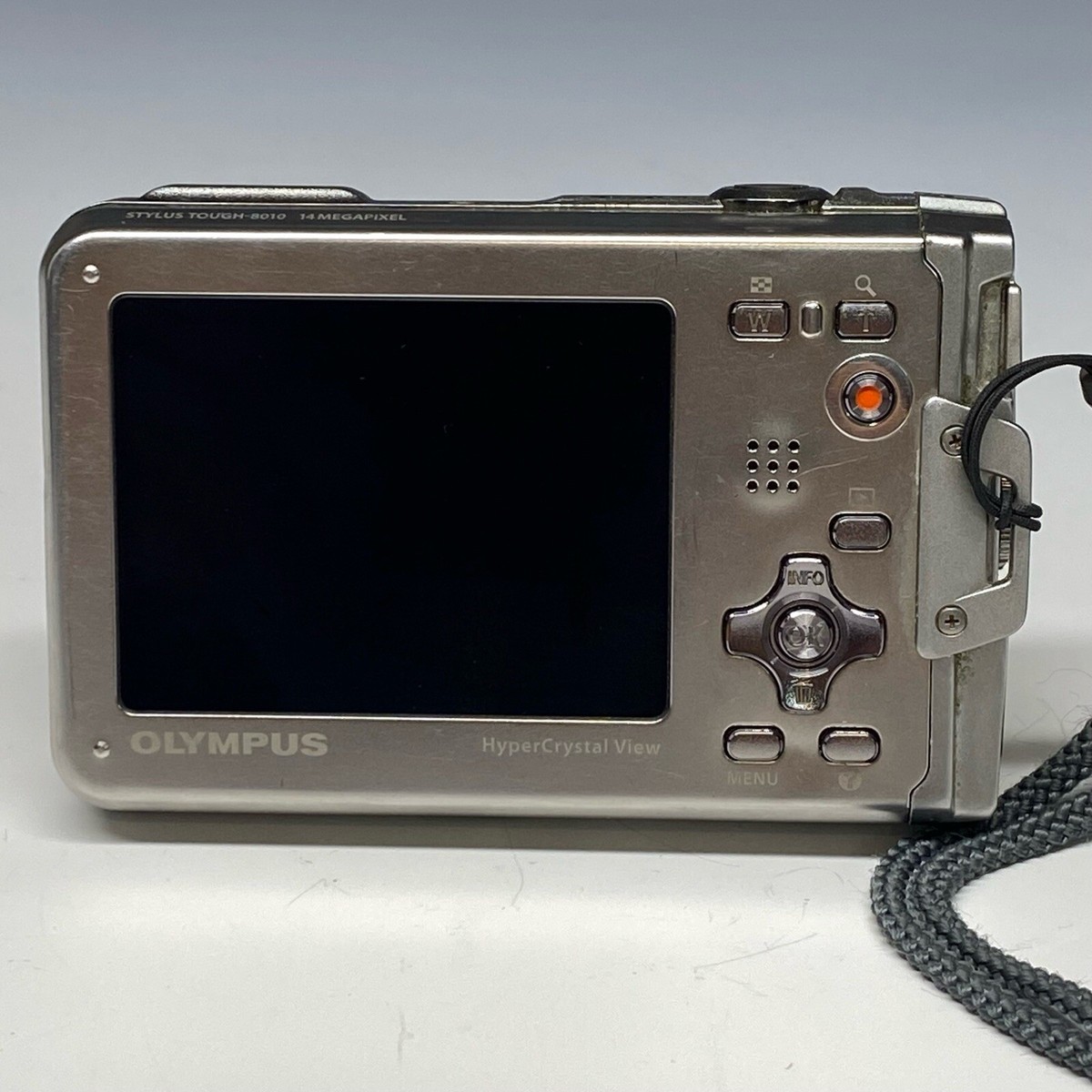 Olympus Digital Camera Stylus Tough 8010 14MP Silver W/ Case 10m