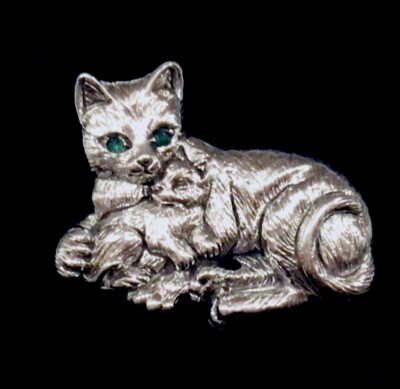 Brosche Anstecknadel Sterlingsilber Smaragd Mama Katze und Baby Kätzchen Muttertag
