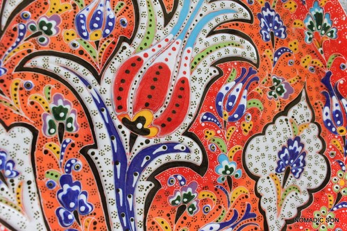 Intricate Turkish ceramic plates - 30cm,handmade, hand painted Ottoman designs - Picture 8 of 39