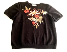 Alfred Dunner Petite Sweater Womens PM Black Embroidered Floral Short Sleeve