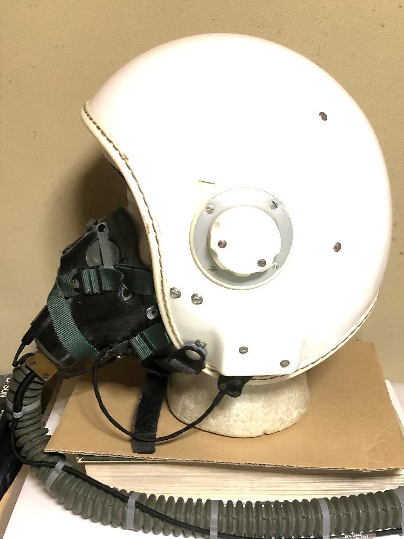 ドイツ空軍 GUENEAU TYPE 458 ヘルメット＆MBU-5/P ドイツ空軍 GUENEAU TYPE 458 ヘルメット＆MBU-5/P