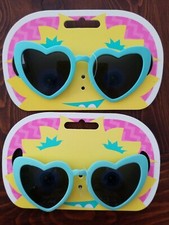 LOT OF 2 Foster Grant Kids Sunglasses, Green Heart