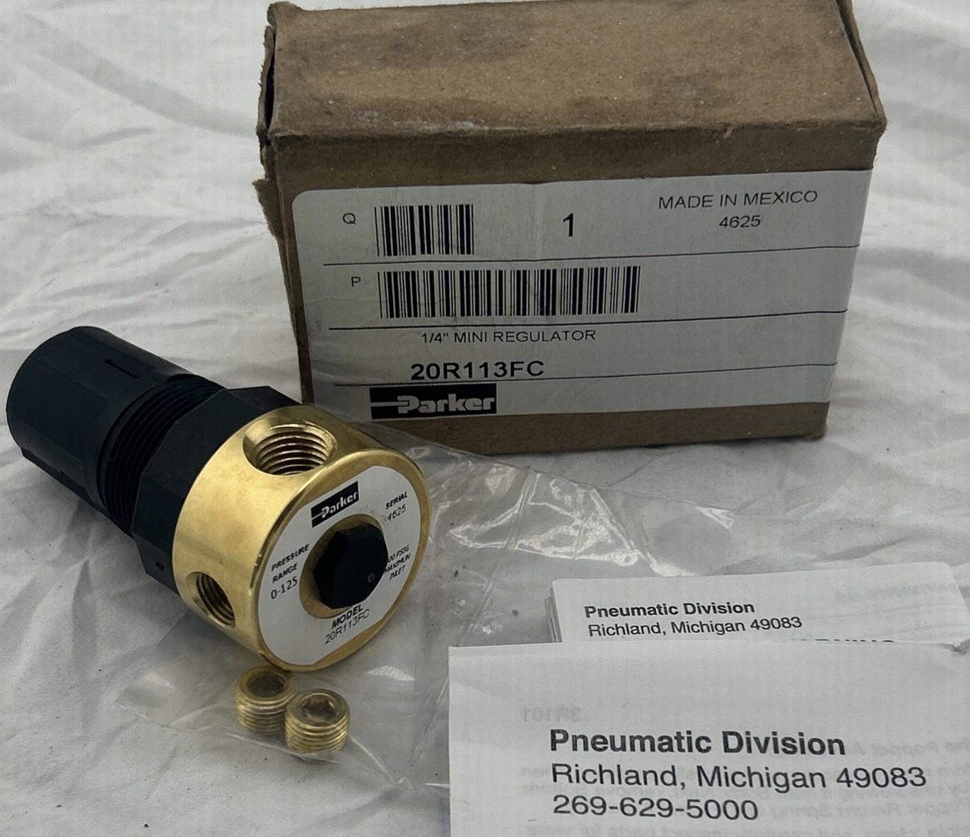 1 PC Parker 20R113FC Series 20R Brass Mini Water Service Regulator - 1/4in.