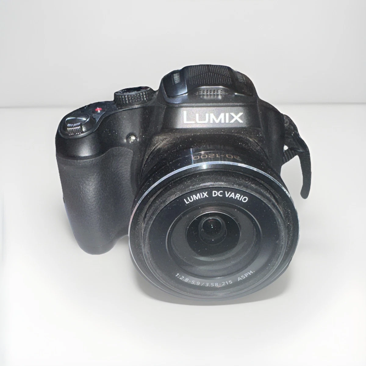 Panasonic Lumix DMC-FZ70 More than 40x Bridge Digital Cameras for