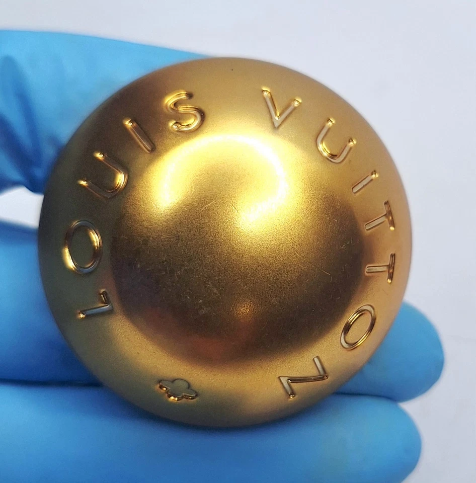 LOUIS VUITTON 2013 Store Window Display Rivet Stud LV Brushed Gold Plastic RARE - Image 2 of 4