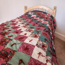 HANDMADE Patchwork Quilt Burgundy Green Floral Tied 88 x 70