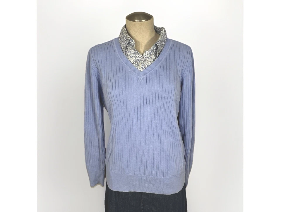 Pullover Izod Azul Cuello en V Cuello Dickie Floral Incorporado - XL  Foto 3 de 4