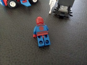 LEGO Juniors: Spider-Man: Spider-Car Pursuit (10665) Read Description 