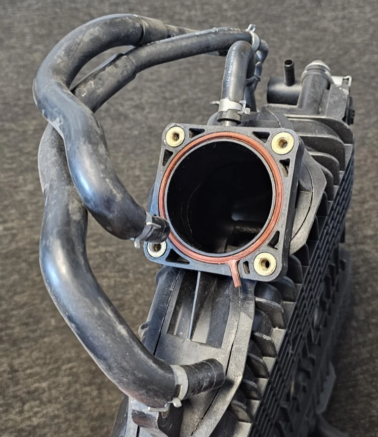 07-08 CONJUNTO COLECTOR DE ADMISIÓN SUPERIOR INFINITI G35 NISSAN 350Z VQ35HR FABRICANTE DE EQUIPOS ORIGINALES USADO PROBADO Foto 3 de 4