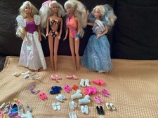 Vintage Four Gorgeous Barbie  s and Huge Shoe Lot