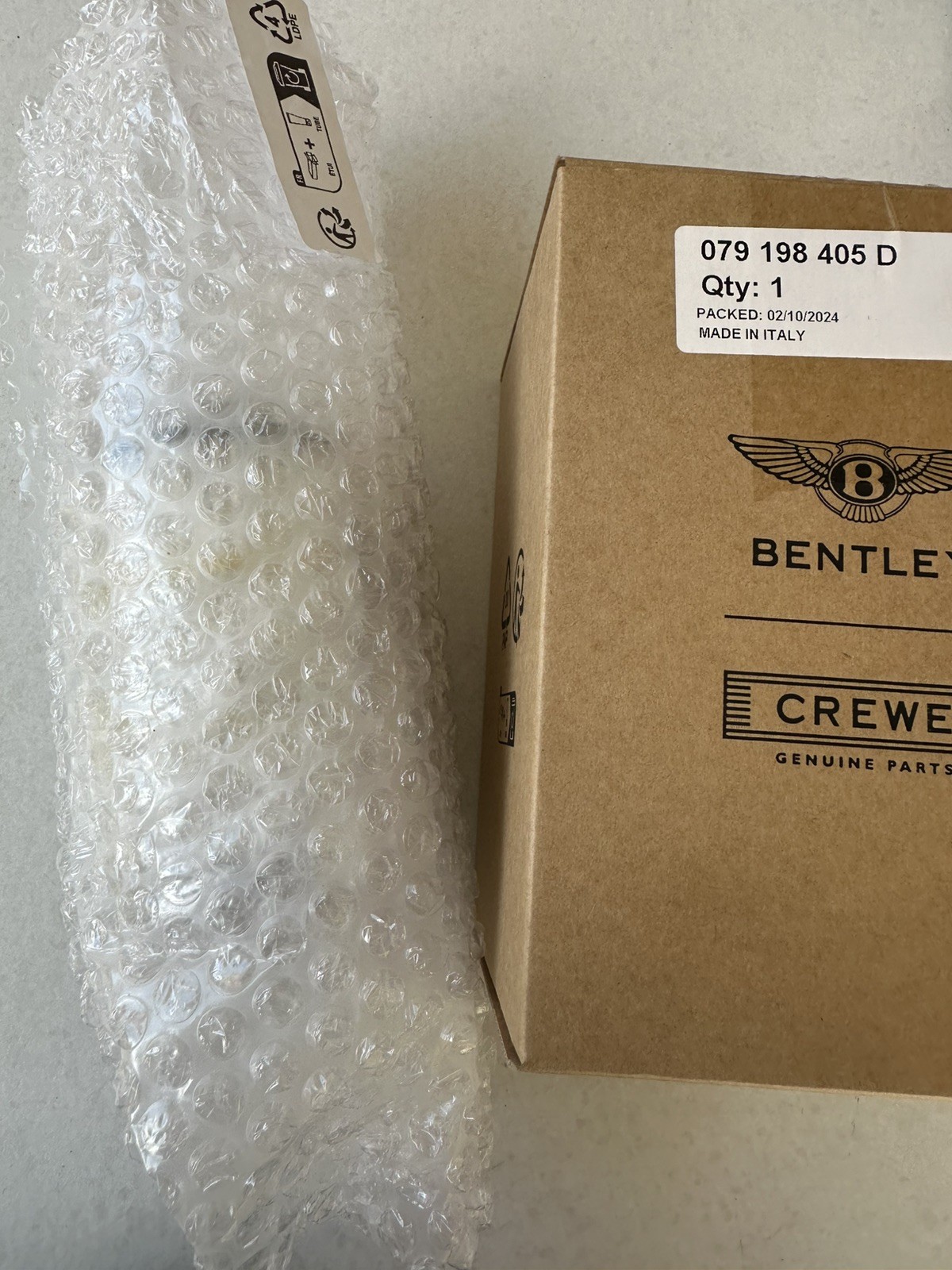Genuine Oil Filter for Bentley Continental GT GTC, Flying Spur 4.0L 079198405D
