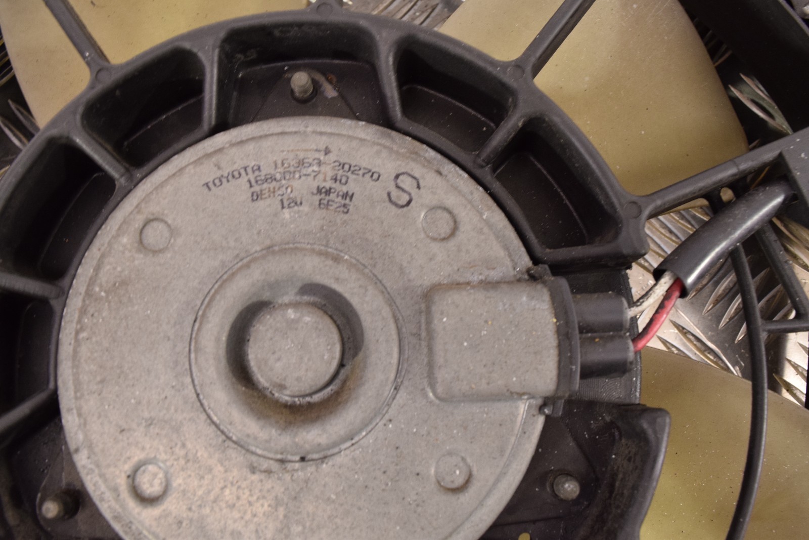 LEXUS RX300 0306 ENGINE COOLING FAN ECU 8925748020 4227501110 16363